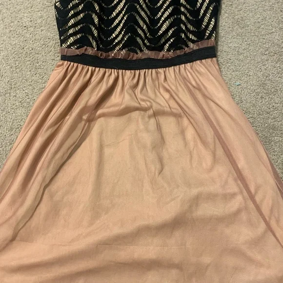 Juniors Dress - Picture 5 of 5